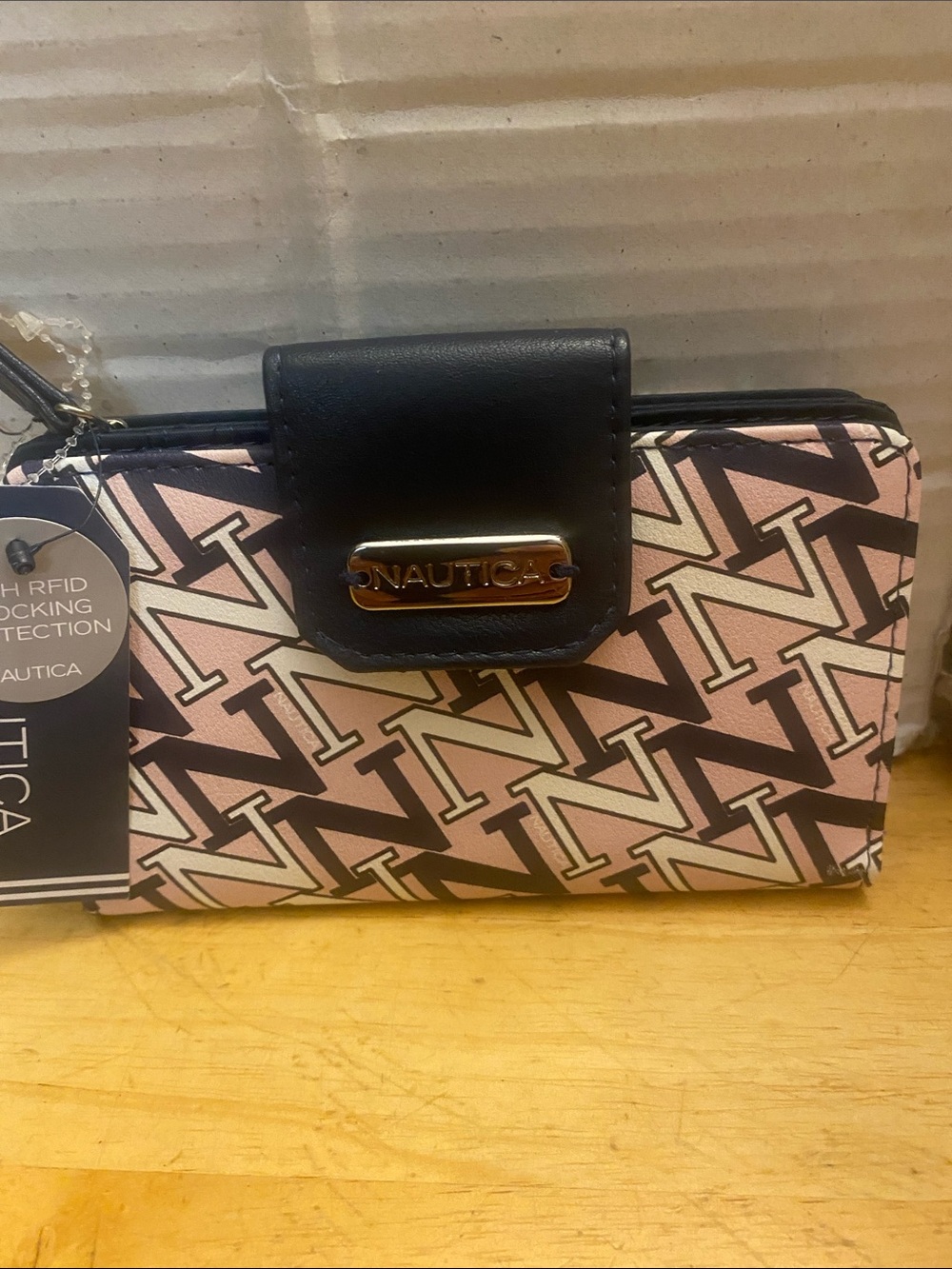 Nautica Pink and dark blue Monogram Wallet & Logo Plaque NWT RFID protection